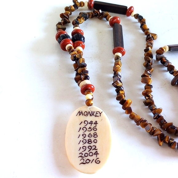 HAND CARVED YEAR OF THE MONKEY PENDANT TIGER EYE RED JASPER NECKLACE 32" LONG. - Picture 2 of 7